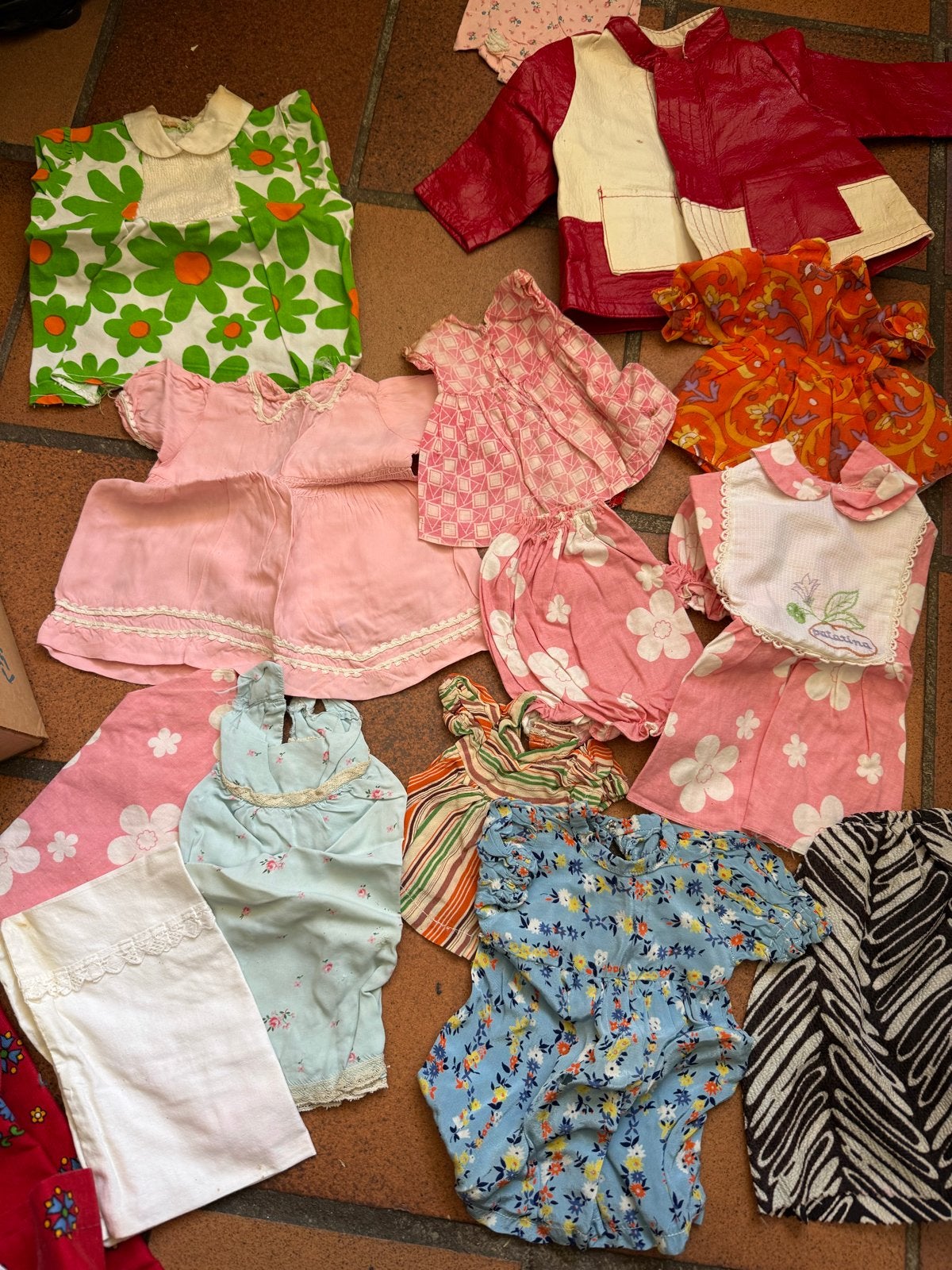 Vintage Poppenkleding uit de jaren '60 - Grote Collectie, Ophalen of Verzenden, Gebruikt, Meisje