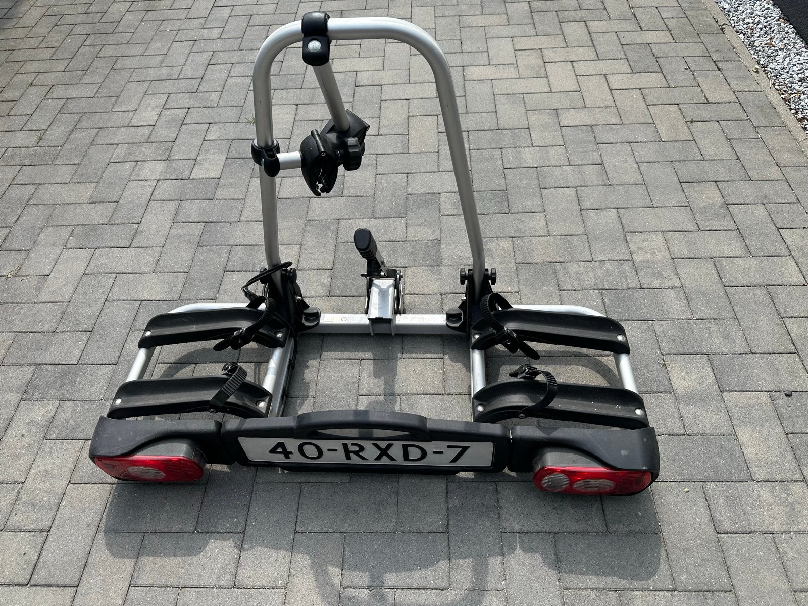 Uebler P21 Trekhaakdrager voor 2 fietsen, Auto diversen, Fietsendragers, Nieuw, Trekhaakdrager, 2 fietsen, Elektrische fiets, Ophalen