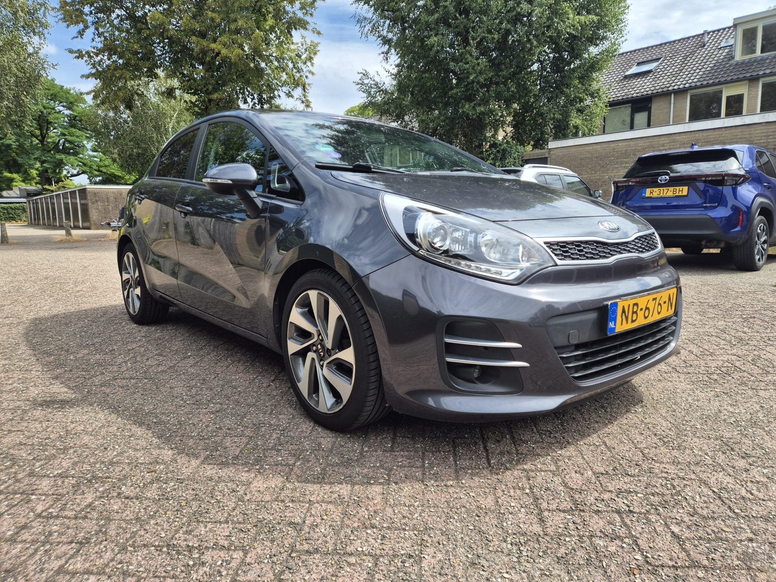 Kia Rio 1.2 I 5DRS 2017 Grijs, 450 kg, 40 €/maand, Euro 6, 4 cilinders