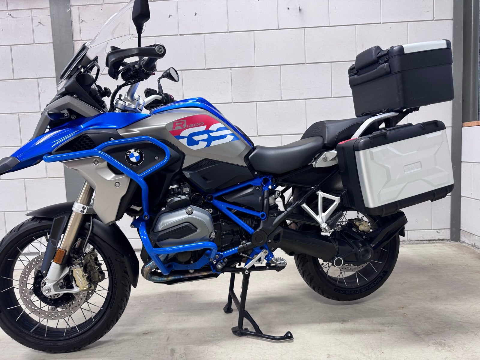 BMW R 1200 GS Rallye - Topconditie, Motoren, Info@bmwmotorrad.de, 2 cilinders, Motorrijbewijs A, Bayerische motoren werke ag, DE 80788 Munchen