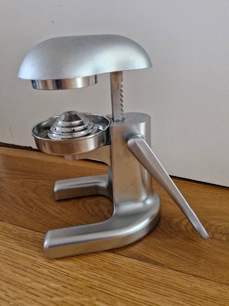 Vintage citruspers hefboommechanisme - zilverkleurig metaal, Overige typen, Ophalen of Verzenden, Zo goed als nieuw