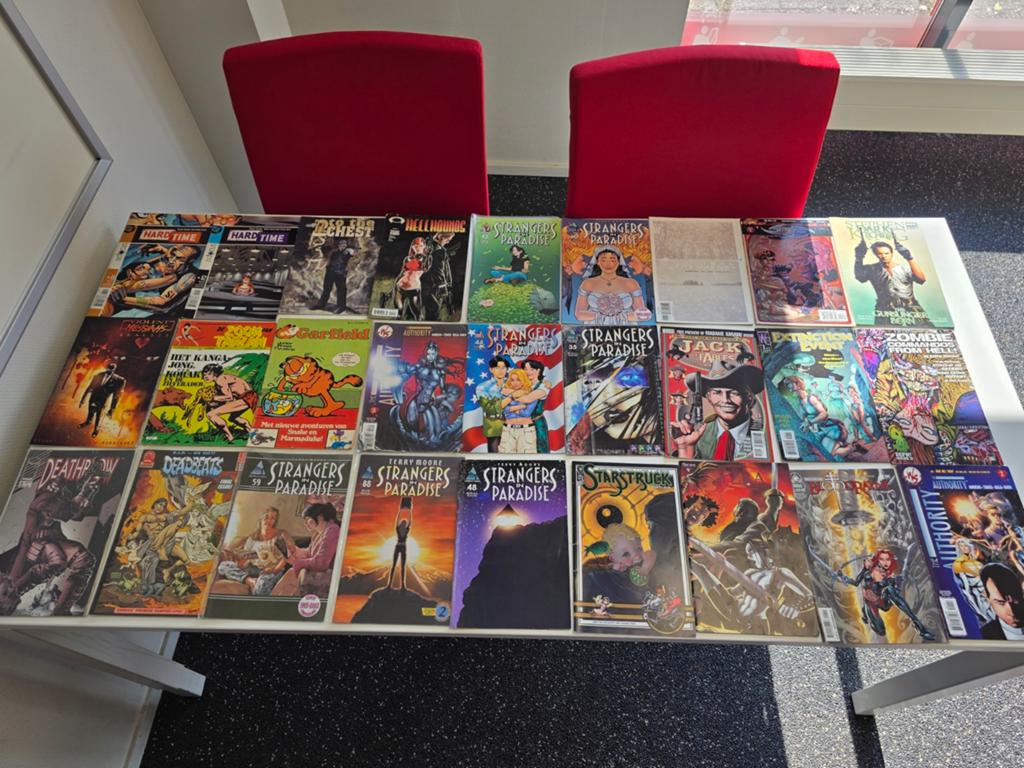 Grote partij stripboeken comics Marvel DC Vertigo, Meerdere comics, Ophalen of Verzenden, Gelezen, Amerika