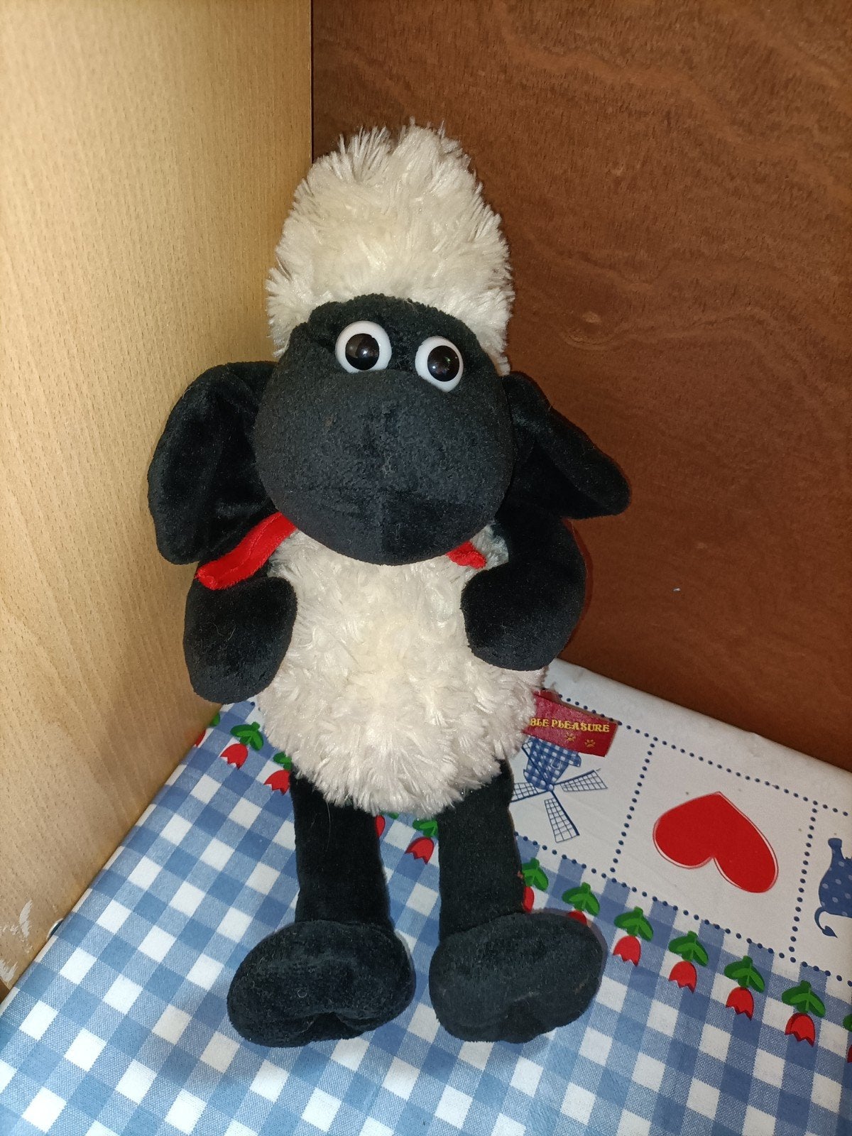 Shaun de schaap knuffel 38 cm groot gemeten met poten, Ophalen of Verzenden, Zo goed als nieuw, Overige typen