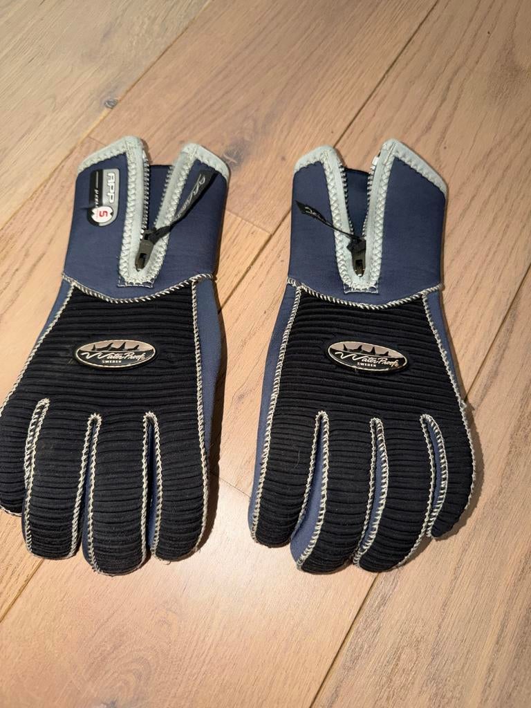 Waterproof Duikhandschoenen Maat L - 5mm, Watersport en Boten, Ophalen of Verzenden, Gebruikt, Overige typen