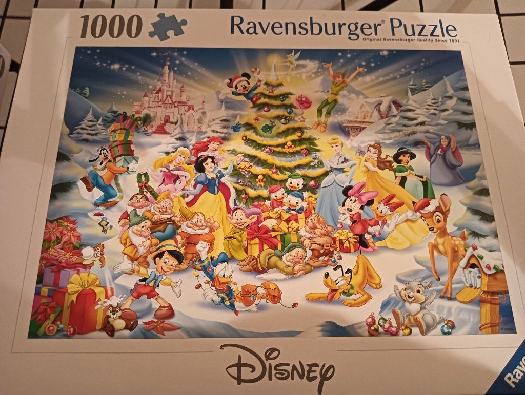 Disney puzzels, Ophalen of Verzenden, Overige figuren, Zo goed als nieuw, Overige typen