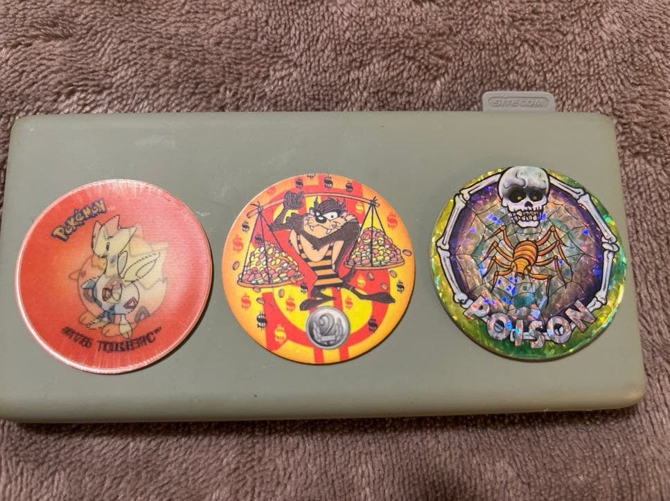 Vintage Flippo & Pokémon lot (Smiths, Poison) + Eidos bonus, Verzamelen, Ophalen of Verzenden, Looney Tunes, Losse flippo's