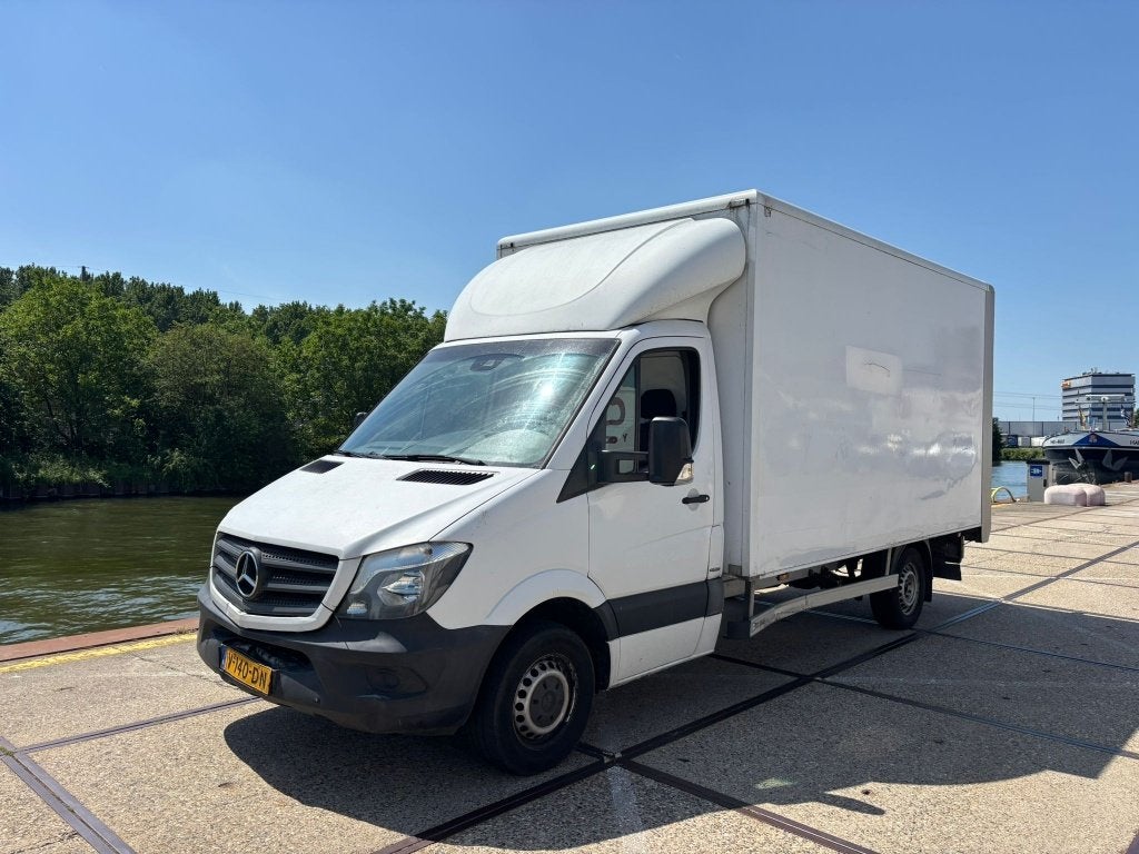 Mercedes-Benz Sprinter Meubelbak mt Laadlift EURO6 AIRCO NAP, Auto's, Bestelauto's, 13 km/l, Euro 6, Wit, Bedrijf