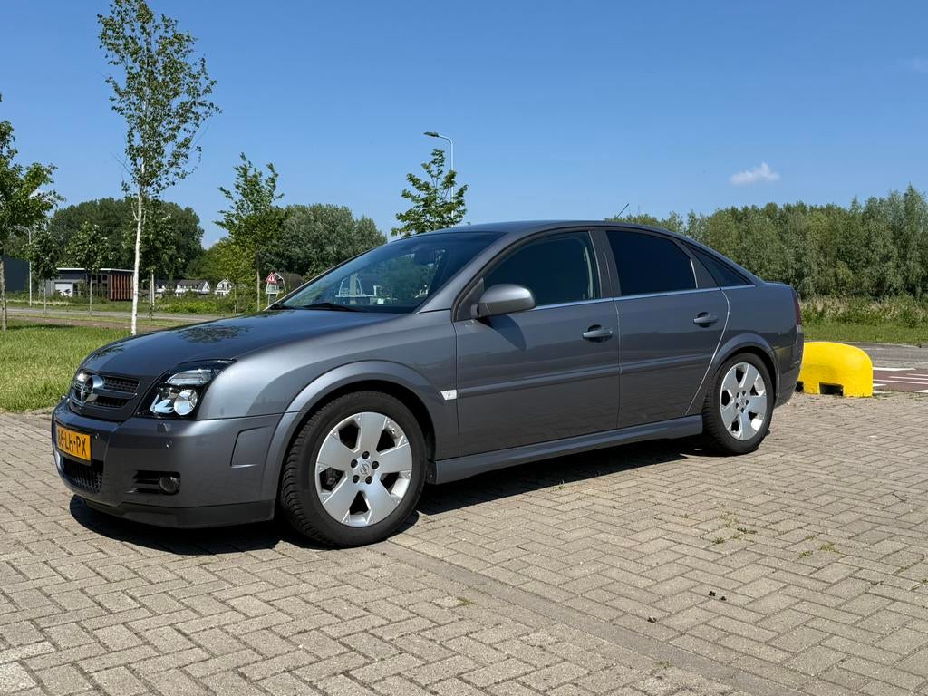 Opel Vectra 2.2 16V HB AUT 2003 Grijs APK t/m mei 2027, Auto's, Opel, Particulier, Vectra, ABS, Achteruitrijcamera, Adaptive Cruise Control