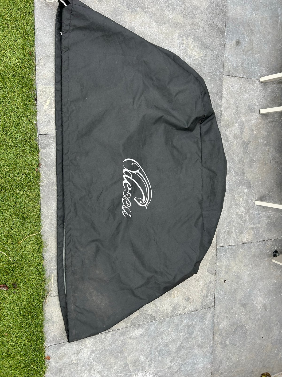 Odesea motorhoes - Zwart, 128 cm lang, Watersport en Boten, Gebruikt, Minder dan 15 m², Ophalen of Verzenden, 3 tot 6 meter