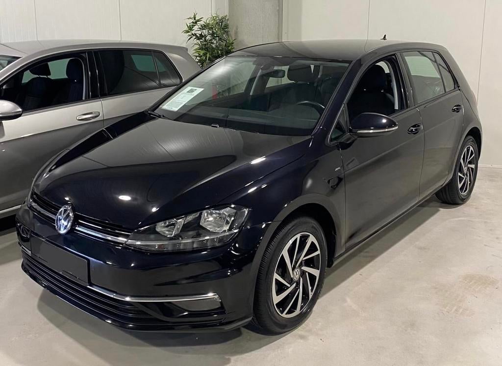 Volkswagen Golf 1.0 TSI 110pk DSG|ACC|Carplay|Camera| 2018, Navigatiesysteem, Stof, Zwart, 620 kg