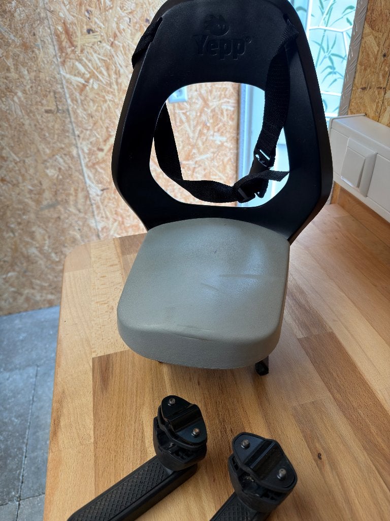 Thule Yepp Junior Budget Fietsstoeltje + Feet Voetsteunen, Ophalen, Achterzitje, Yepp, 9 t/m 36 kg