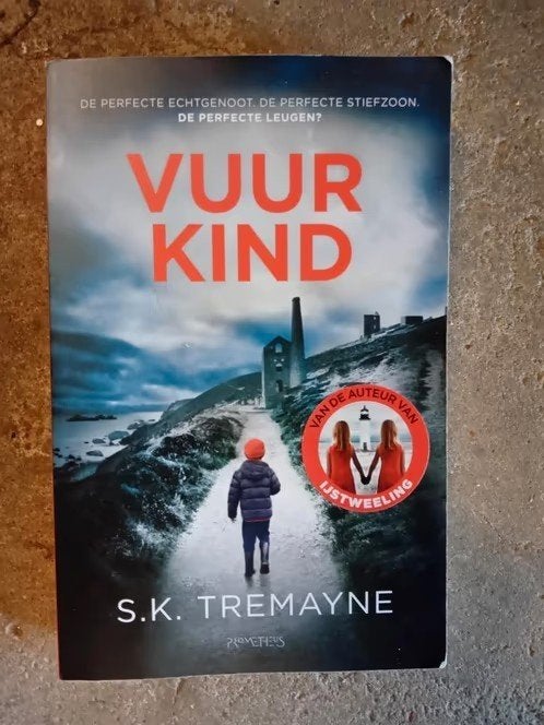 Vuur kind - s.k.tremayne thriller geluk angst gevaar ?, Ophalen of Verzenden, Gelezen, S.k.tremayne