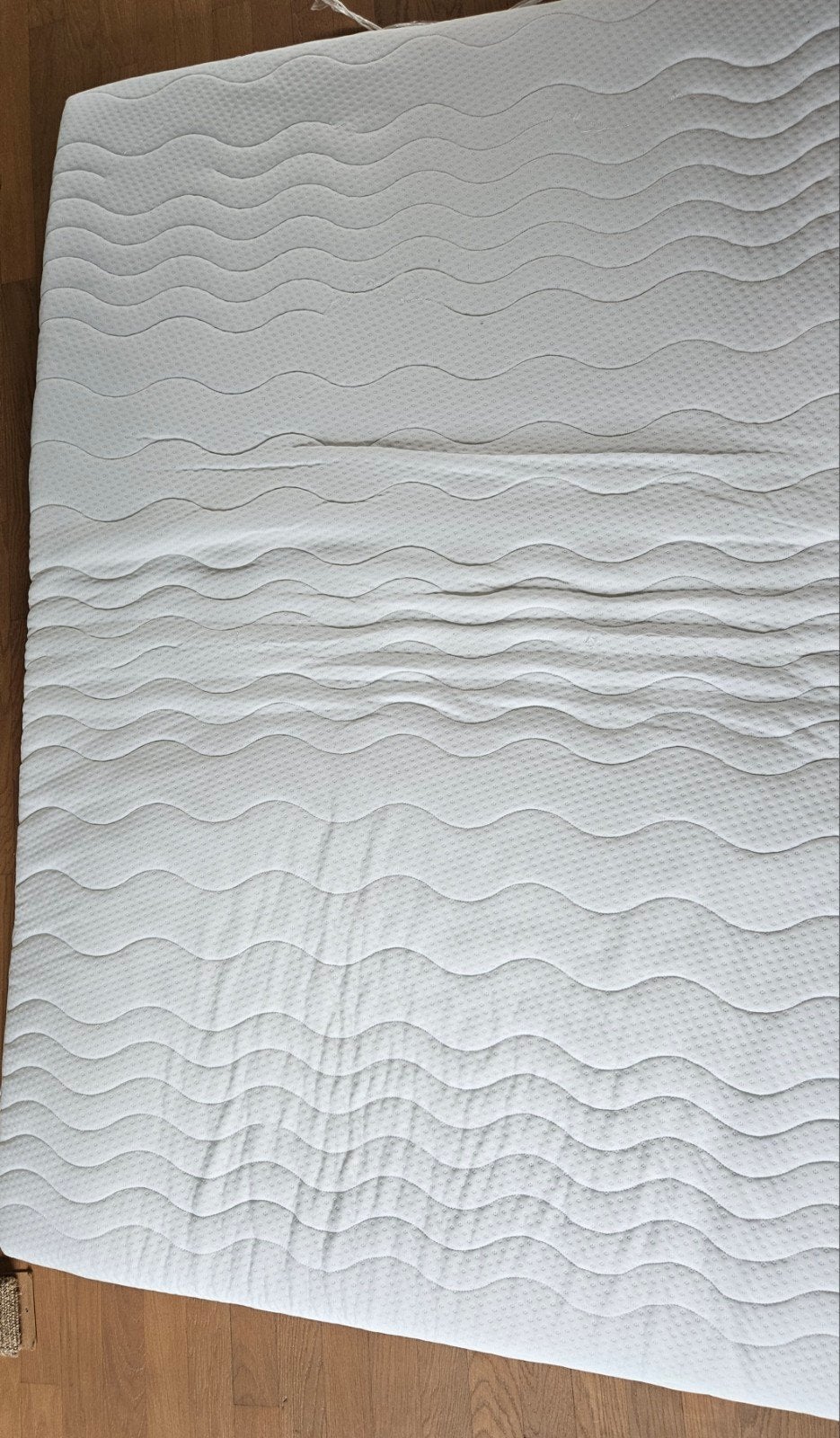Nieuwe  Topper 140x190cm, 7cm dik.  Koudschuim, Ophalen