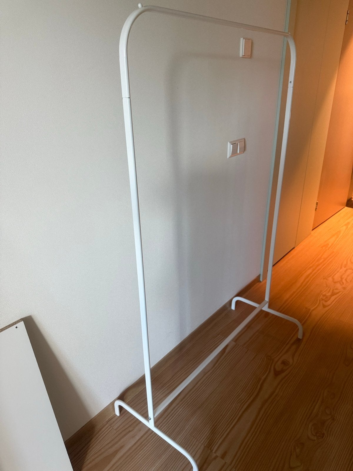 Witte kledingrek - ideaal voor extra opbergruimte, Ophalen, Gebruikt