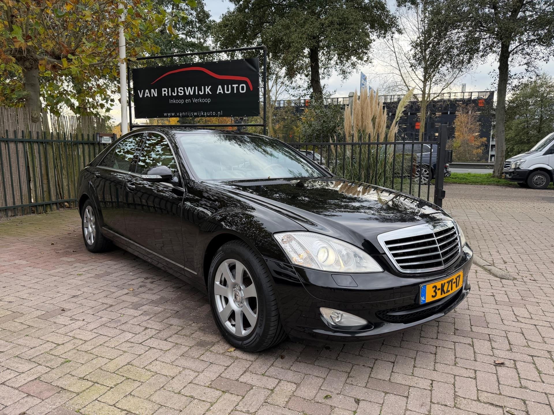 Mercedes-Benz S-klasse 320 CDI Xenon Leder Versnlbak Bonkt, Auto's, Mercedes-Benz, Automaat, Achterwielaandrijving, Gebruikt, 226 €/maand