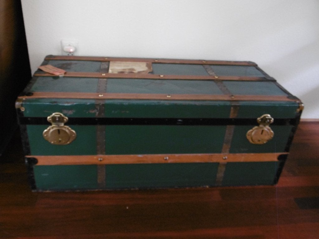 65 jaar oude dekenkist met losse boven lade, Huis en Inrichting, Woonaccessoires | Kisten, Gebruikt, 50 tot 100 cm, Ophalen of Verzenden