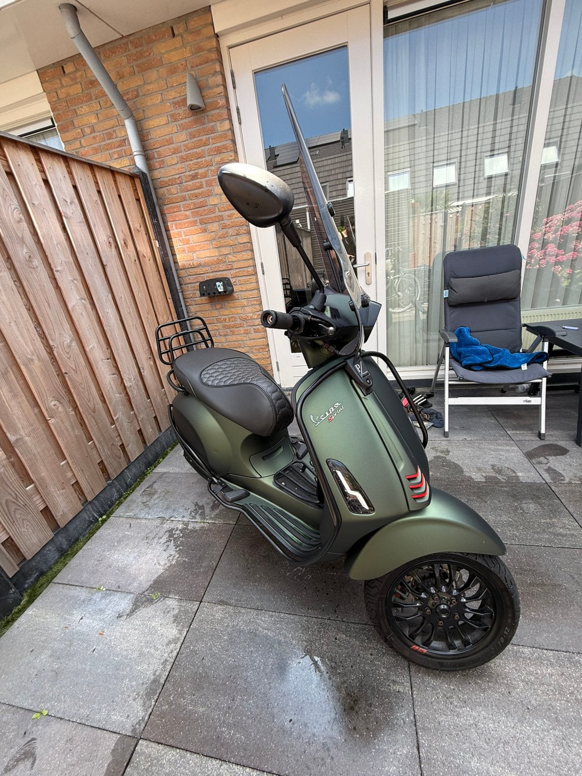 Vespa sprint Custom, Fietsen en Brommers, Ophalen, Zo goed als nieuw, Benzine, Vespa