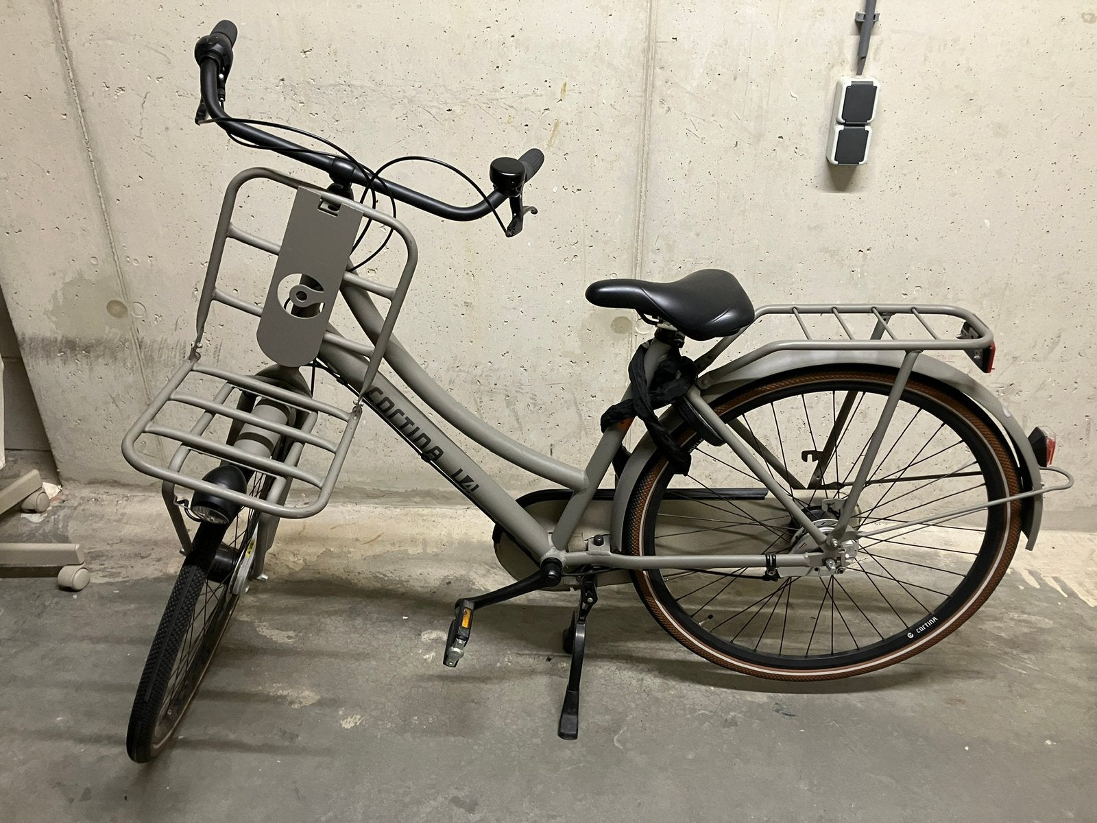 Cortina U4 Transport, Zo goed als nieuw, Handrem, Trommelrem, Ophalen