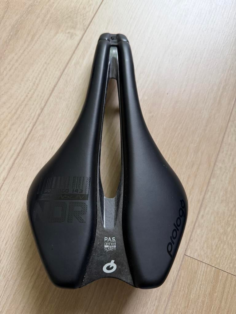 Prologo Dimension NDR Tirox Zadel 143, Titanium, Ophalen of Verzenden, Zo goed als nieuw, Zadel