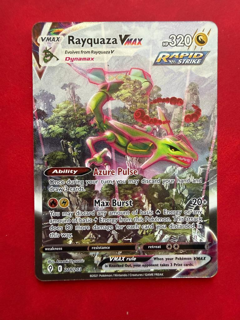 Rayquaza VMAX 218/203 Evolving Skies, Hobby en Vrije tijd, Verzamelkaartspellen | Pokémon, Ophalen, Nieuw, Losse kaart