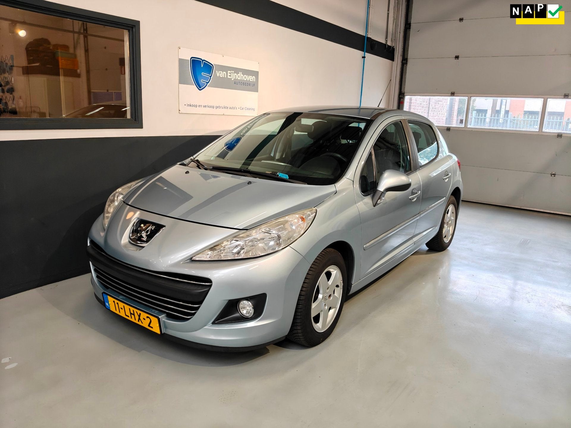 Peugeot 207 1.4 VTi Style, Voorwielaandrijving, Euro 5, Stof, Gebruikt