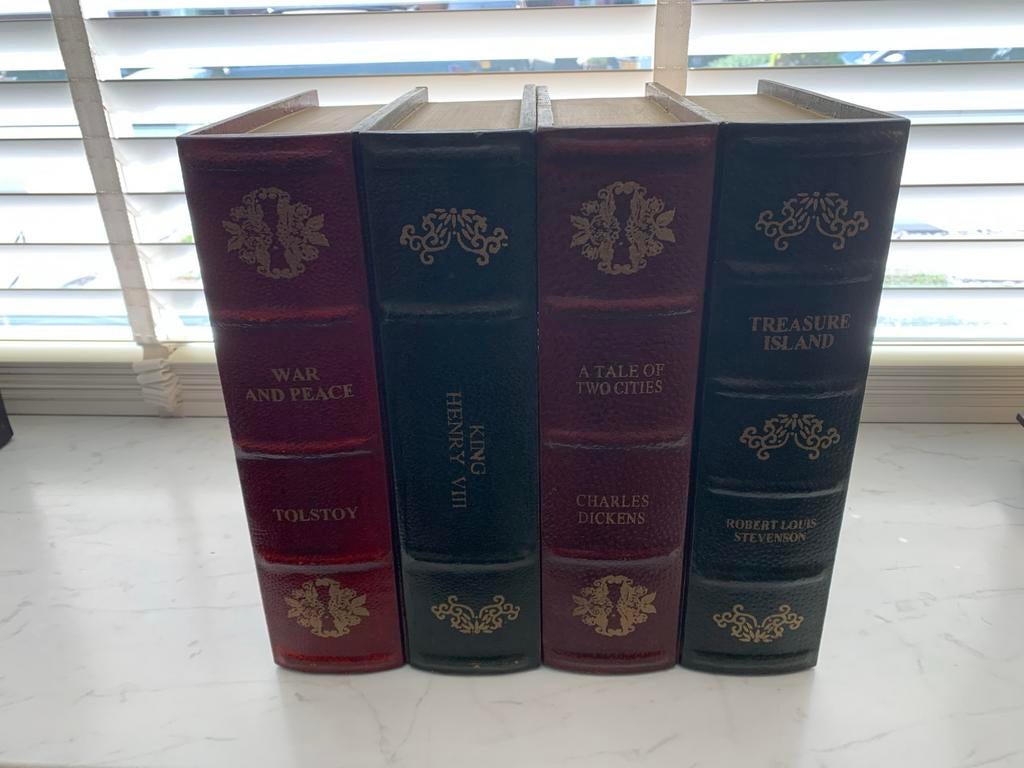 Klassieke Nepboeken CD Opslag - Set van 4, Overige materialen, Ophalen of Verzenden, Zo goed als nieuw, 25 tot 75 discs
