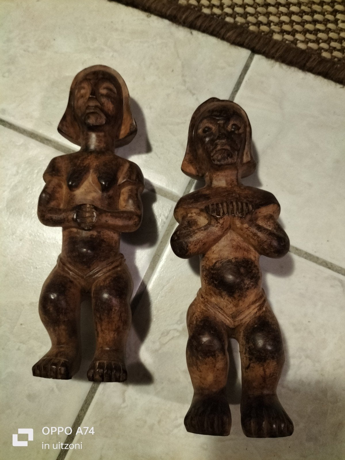 Zuid-Amerikaanse Houten Beeldjes Man en Vrouw - 18 cm, Antiek en Kunst, Minder dan 20 cm, Ophalen of Verzenden, Handgemaakt, Beeld