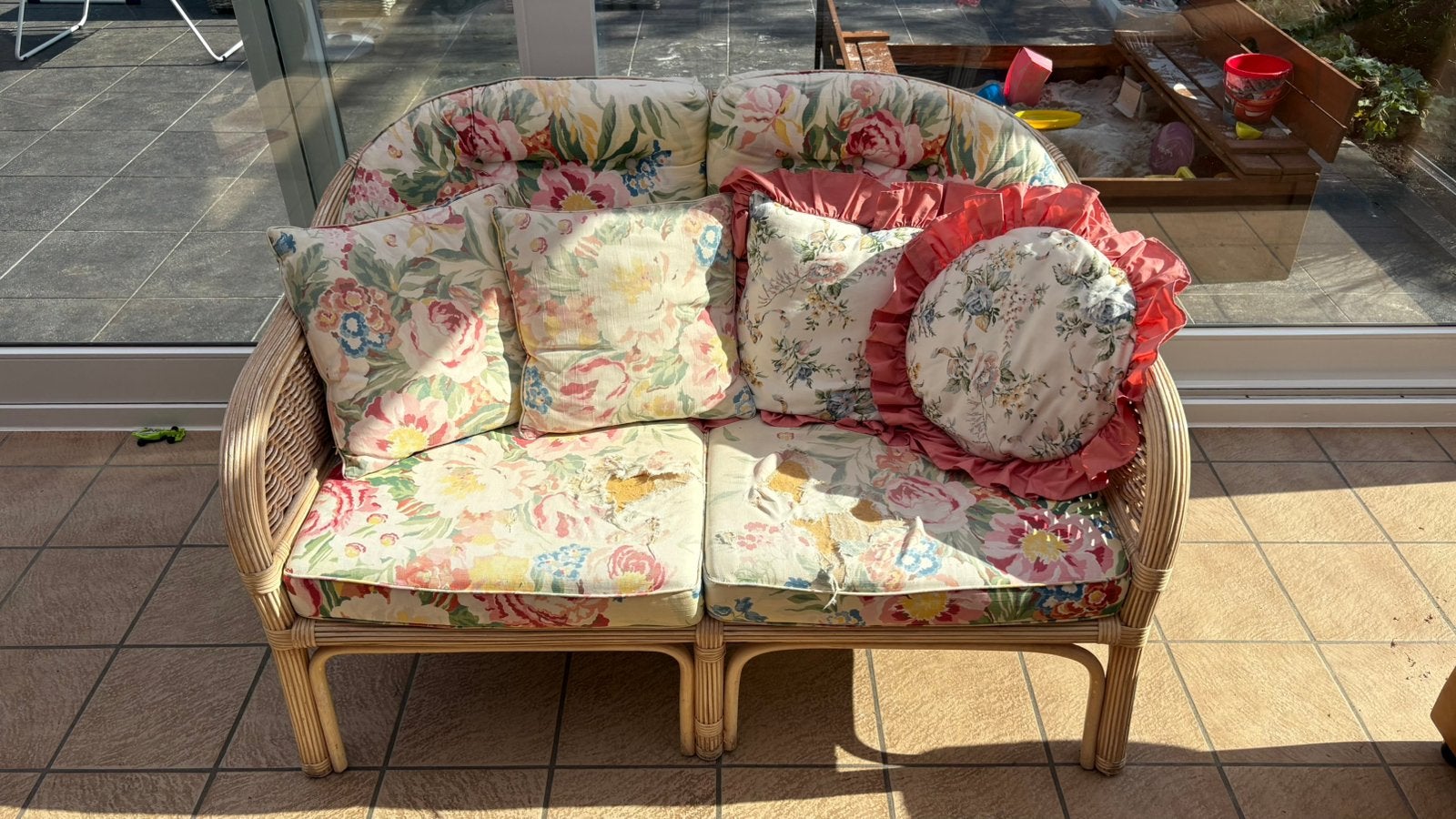 GRATIS Rotan bank + 2 rotan stoelen, Tuin en Terras, Ophalen, Gebruikt, Rotan