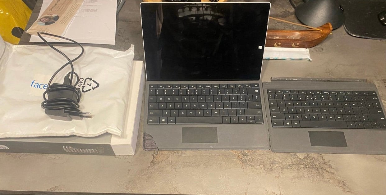 Microsoft Surface 3 laptop, 4 GB of minder, Qwerty, Touchscreen, Ophalen of Verzenden