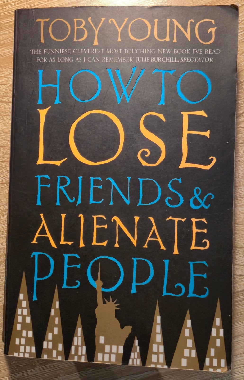 Book: How to lose friends and alienate people, Toby Young, Boeken, Ophalen of Verzenden