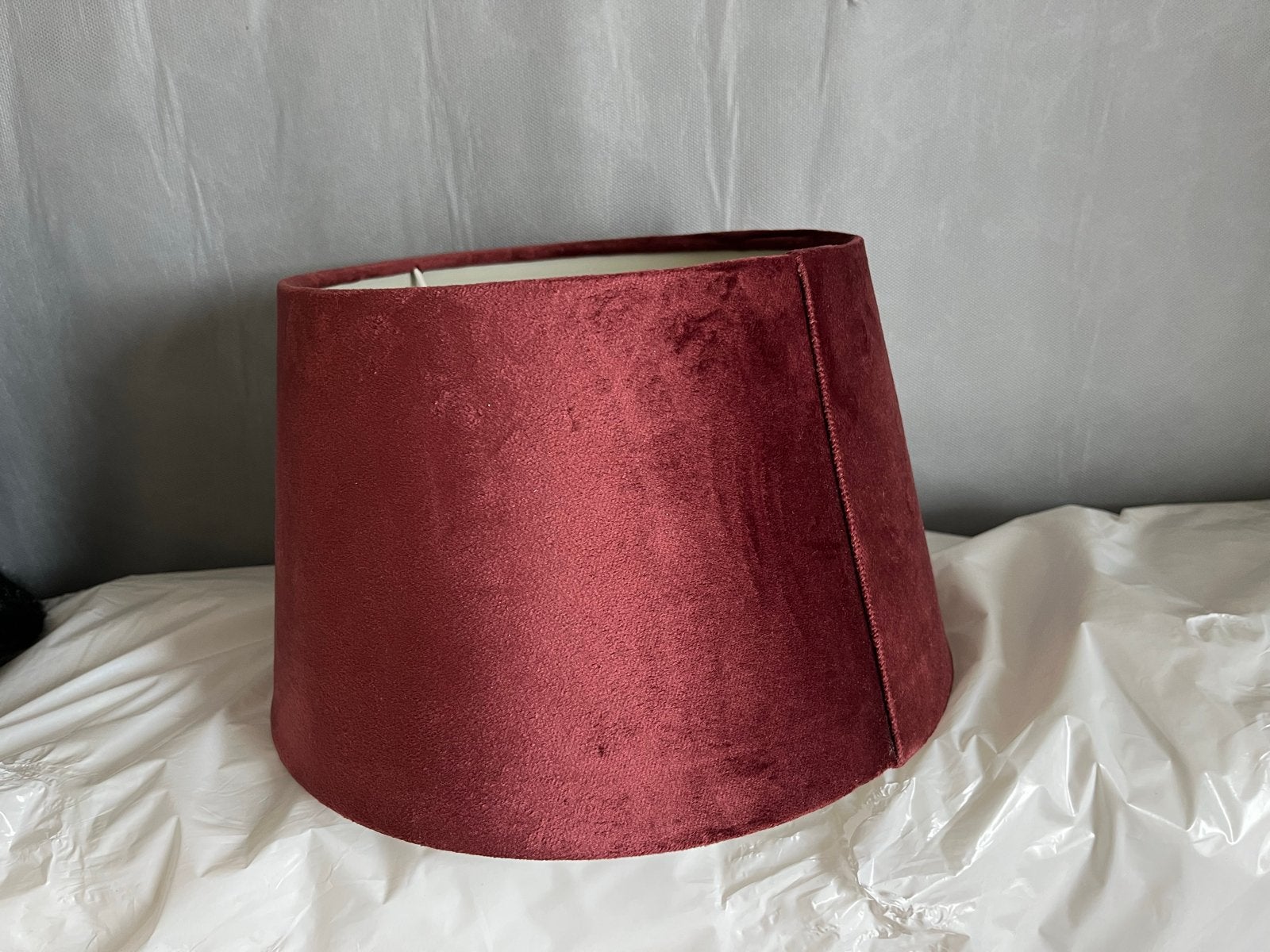 Nieuwe donker oud-roze lampenkap, Ophalen of Verzenden, Nieuw, Roze, Textiel