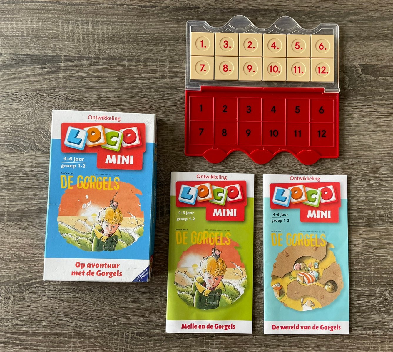 Nieuwstaat LOCO MINI de Gorgels - basisdoos met 2 boekjes, Ophalen of Verzenden, Zo goed als nieuw