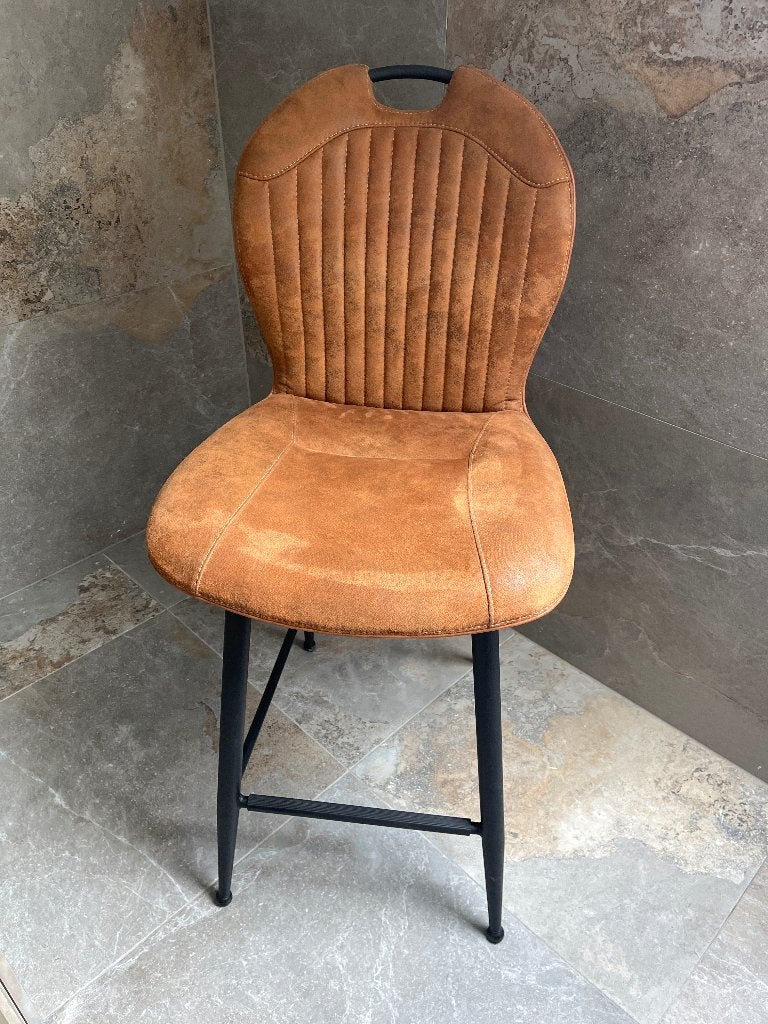 4 x barkruk Barstoel Tubac Profijt Meubel cognac kleur zgan, 4 krukken, Ophalen, Zo goed als nieuw, 60 tot 90 cm