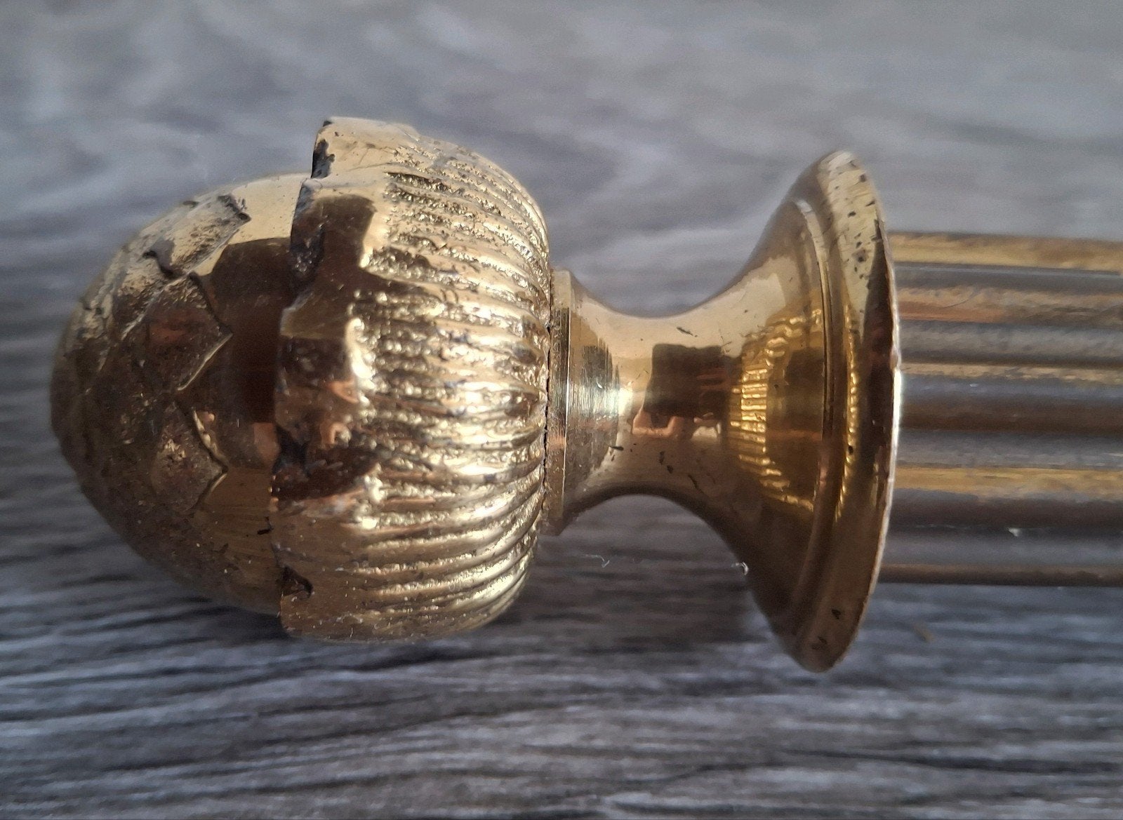 Koperen roede met eikelknoppen en bevestigingsbuisjes, Ophalen of Verzenden, Koper
