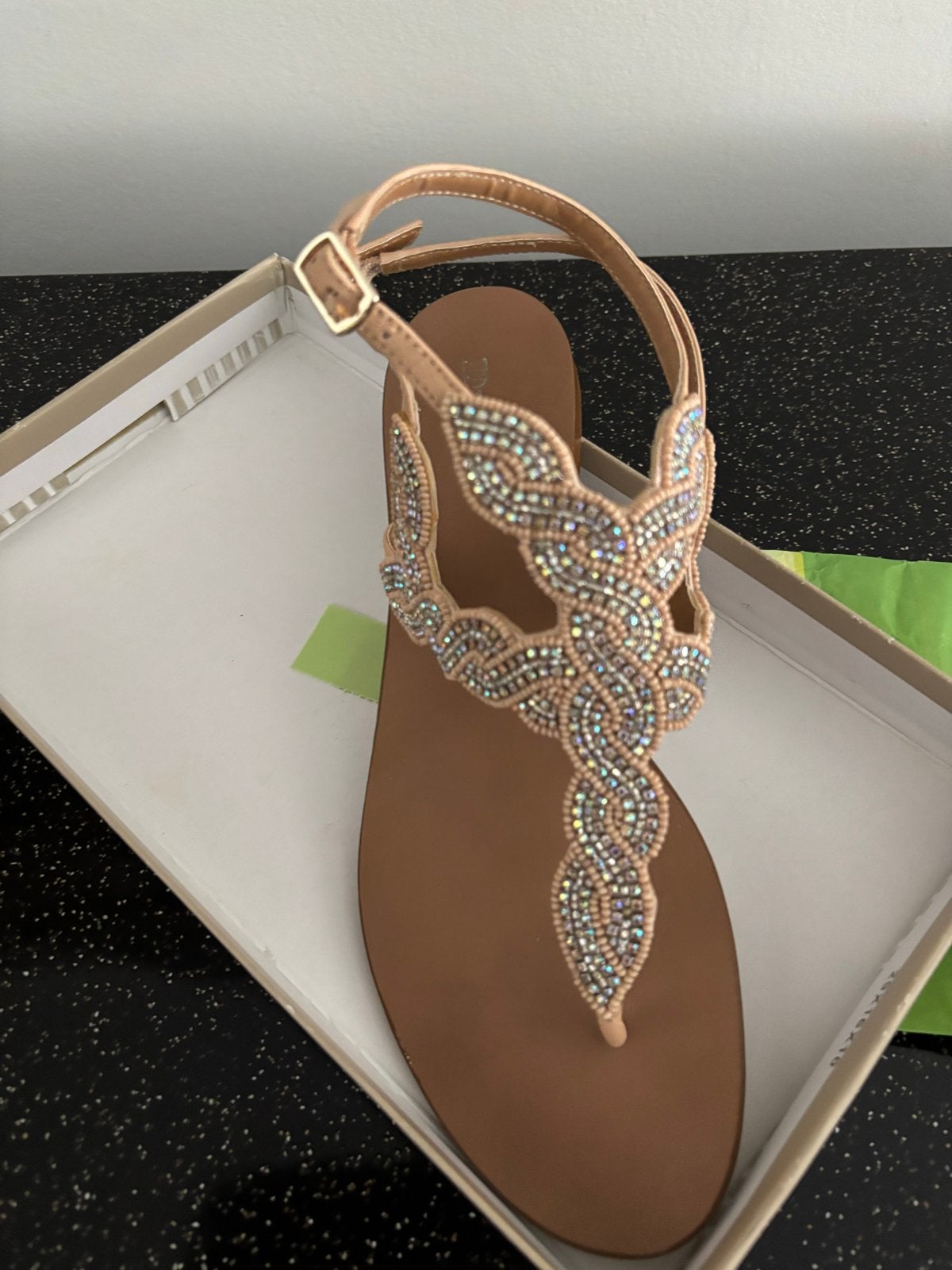 Dune London Sandalen met strass steentjes, Ophalen of Verzenden, Zo goed als nieuw, Beige, Sandalen of Muiltjes