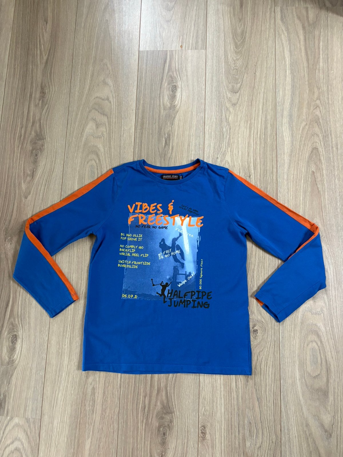 Blauwe Orange Stars longsleeve - maat 146 - 1 keer gedragen!, Ophalen of Verzenden, Nieuw, Jongen, Trui of Vest