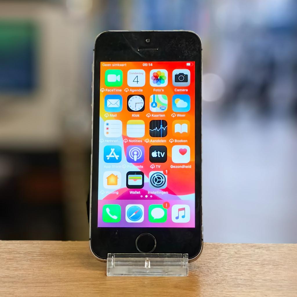 Apple iPhone SE 1ste Gen 16GB - In Goede Staat, Telecommunicatie, Mobiele telefoons | Apple iPhone, Apple, Zo goed als nieuw, Support@apple.com