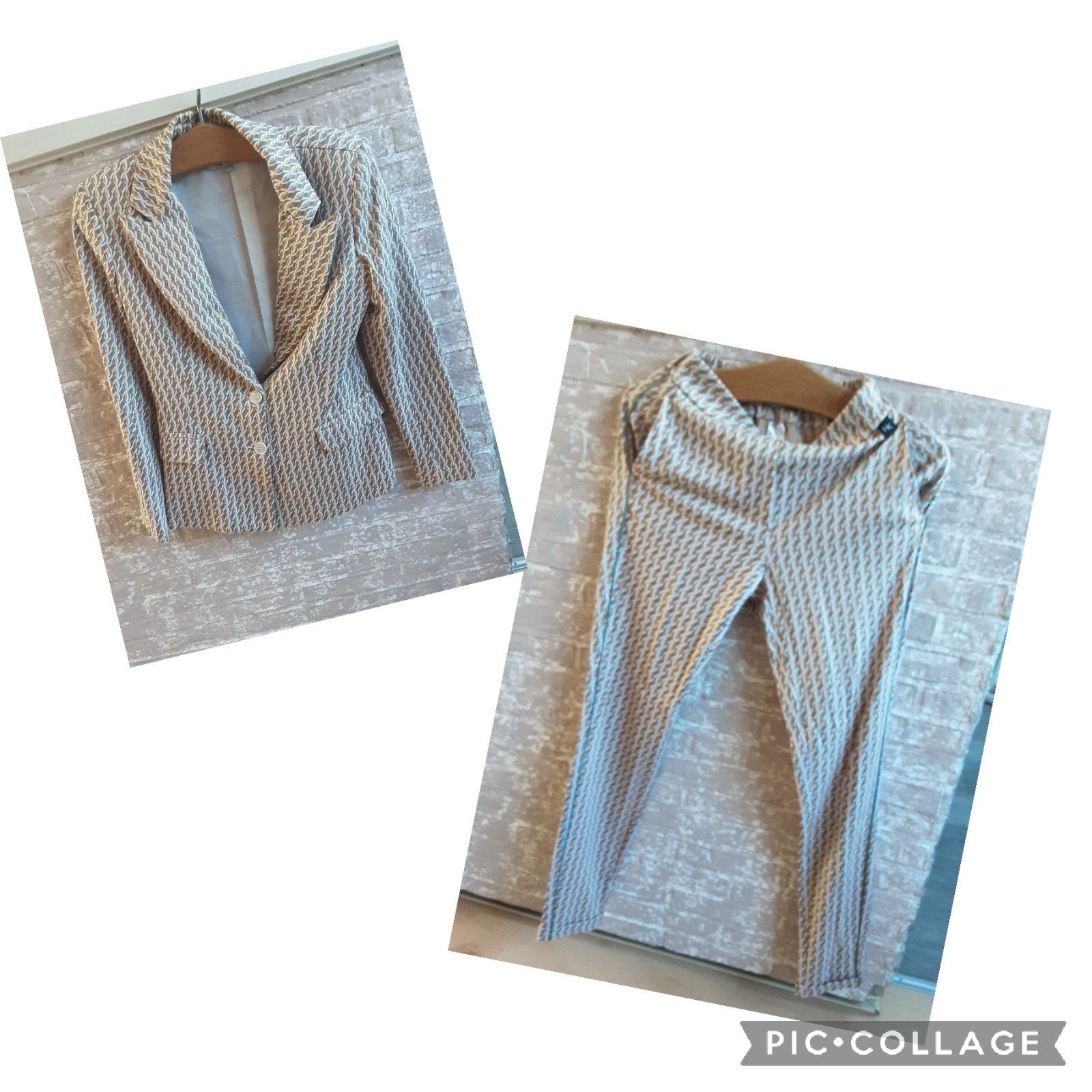te koop:Blazer  en Broek van Nukus. Maat S, Beige, Ophalen of Verzenden, Zo goed als nieuw, Jasje