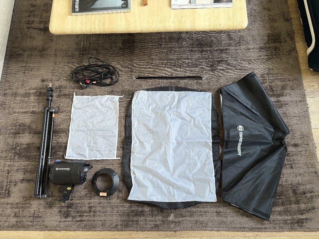 BRESSER BR-60S COB LED studio lamp + softbox + statief, Ophalen, Gebruikt, Lamp of Flitsset