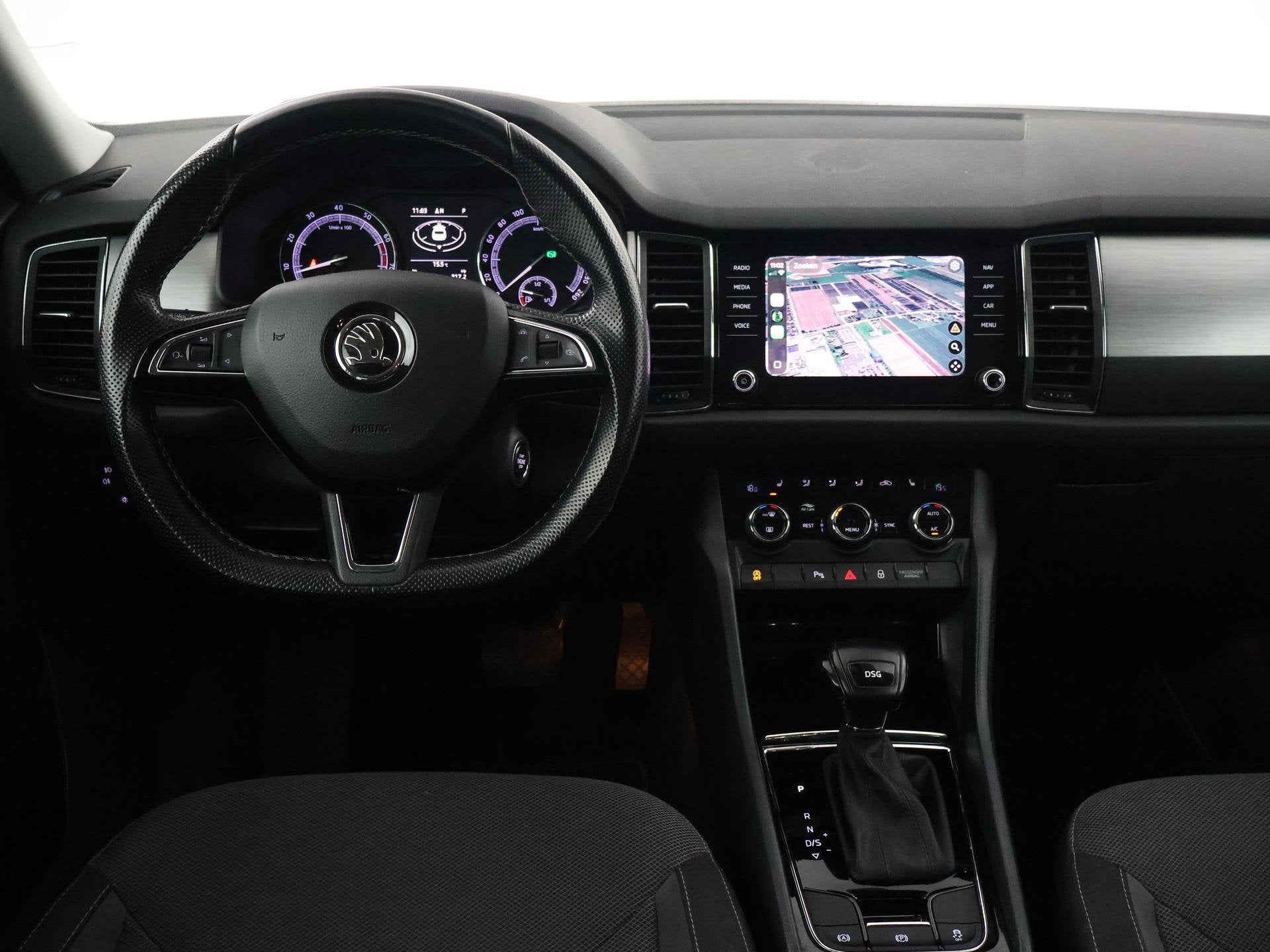Skoda Kodiaq 1.4 TSI ACT 150 PK DSG + LED | STOELVERWARMING, Auto's, Stof, 4 cilinders, 150 pk, Wit