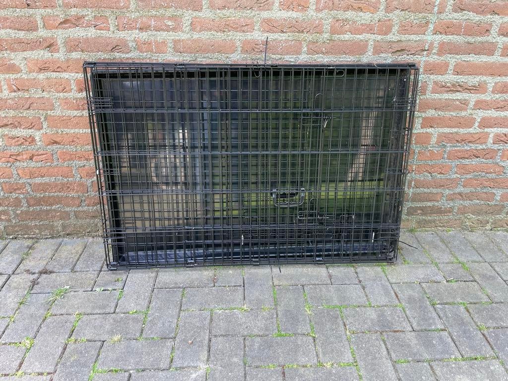 Hondenbench (zwart) met twee deuren, Dieren en Toebehoren, Hondenhokken, Ophalen, Zo goed als nieuw, 75 tot 110 cm, Minder dan 65 cm