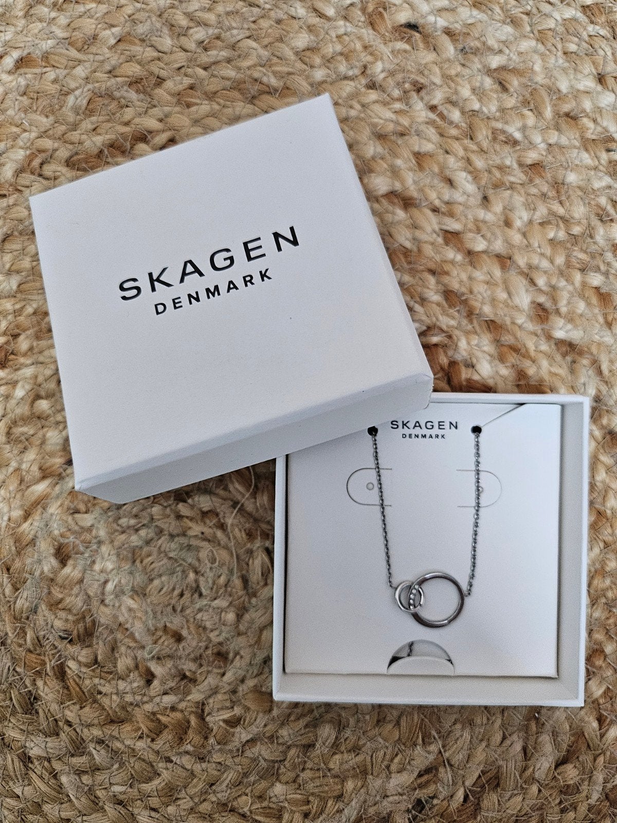 Skagen Elin Ketting (Zilverkleurig / Kristal) – Zgan, Overige materialen, Verstelbaar, Ophalen of Verzenden, Zo goed als nieuw