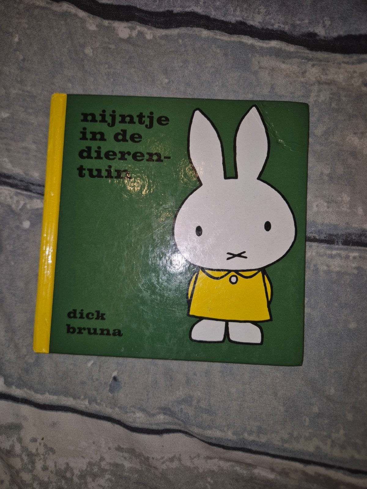 Nijntje in de dierentuin - Dick Bruna Gouden Boekje, Gelezen, Voorleesboek, Fictie algemeen, Jongen of Meisje