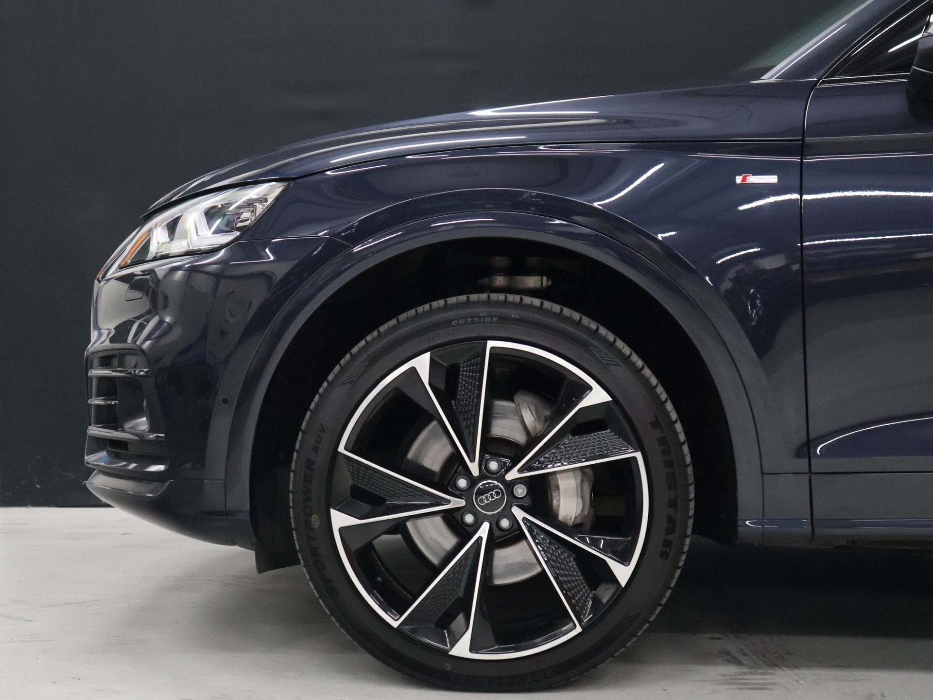 Audi Q5 55 TFSI e quattro Competition [PANORAMADAK, APPLE CA, Automaat, 4 cilinders, Blauw, Leder