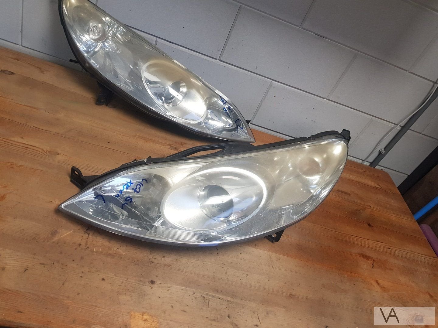 Peugeot 407 sedan / station 2004 - 2009 xenon koplamp €100, Gebruikt, -, -, Ophalen of Verzenden