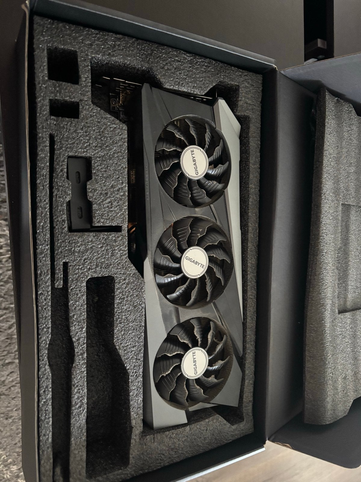 Goed werkende GeForce RTX 3070 Ti - Upgrade naar 50 series, Computers en Software, Ophalen of Verzenden, Gebruikt, GDDR6, Nvidia