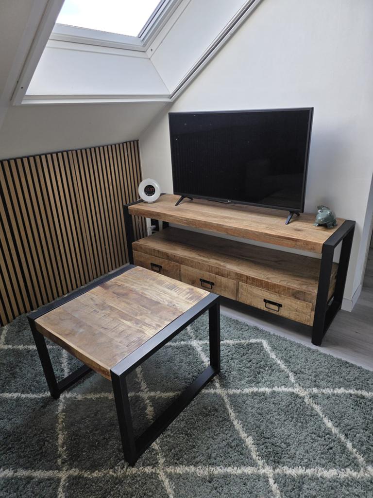 TV-meubel en salontafel set, Ophalen, 150 tot 200 cm, Zo goed als nieuw, Minder dan 100 cm