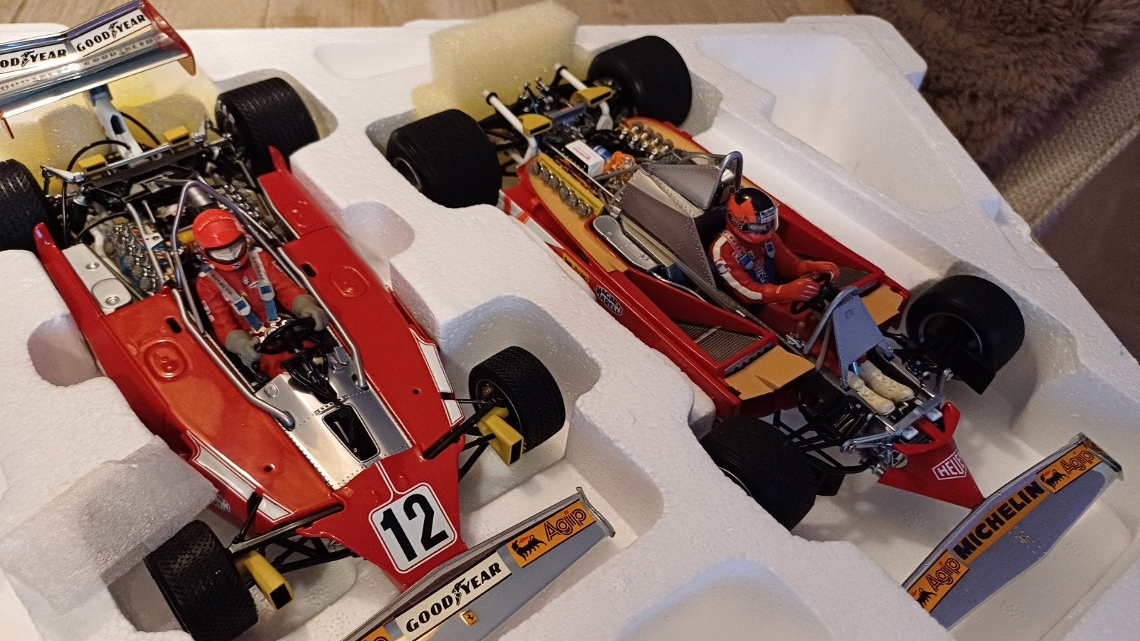 EXOTO Ferrari Giftset 1:18 Formule 1, Ophalen, Zo goed als nieuw, Formule 1