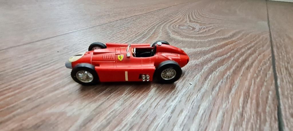 Brumm Ferrari, Ophalen of Verzenden, Zo goed als nieuw, Auto, Overige merken