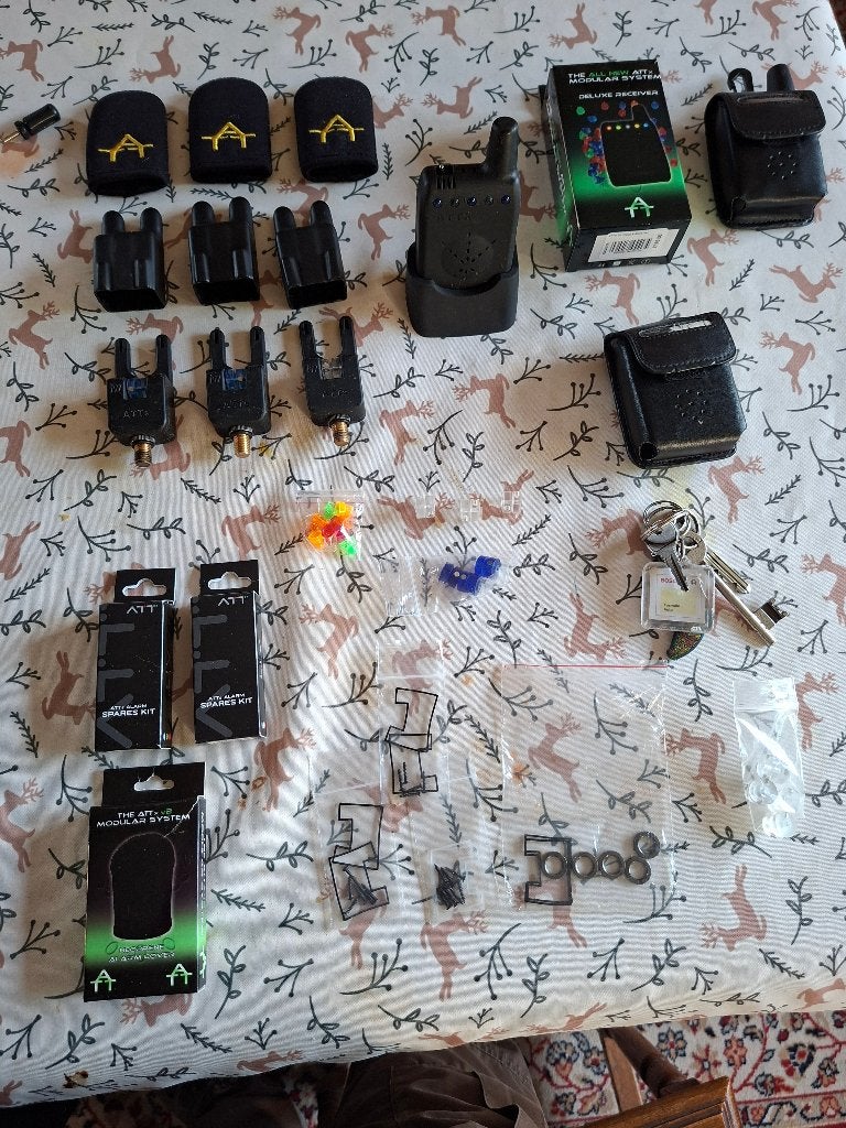 Gardner atts underlit alarm 3stuks + deluxe reciever 2stuks, Ophalen, Gebruikt, Complete set